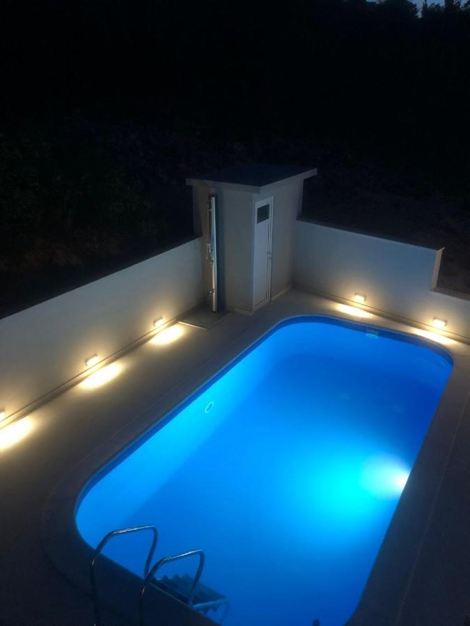 Villa Milena-With A Pool Trogir Exterior foto